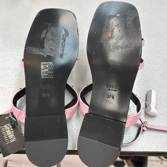 Gucci Women's Pink Strappy Sandals - Picture 4 of 6